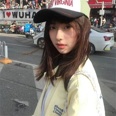 布劳涅森林的女人们